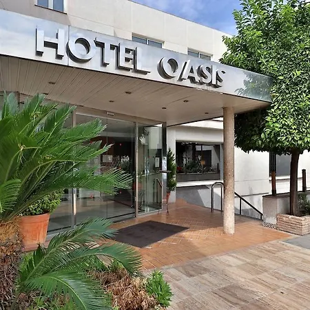 Oasis מלון קורדובה