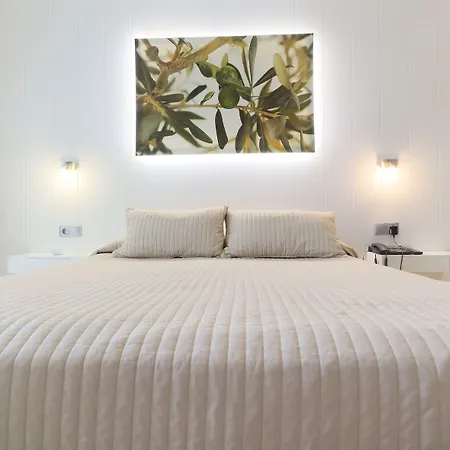 Hotel Oasis 2*
