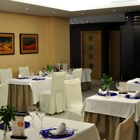 Oasis 2* Кордова