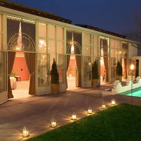 ホテル オアシス コルドバ