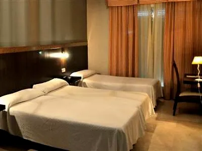 Oasis Con Parking Incluido Hotel