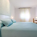 Oasis Hotel