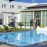 Hotel Oasis