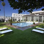 Hotel Oasis